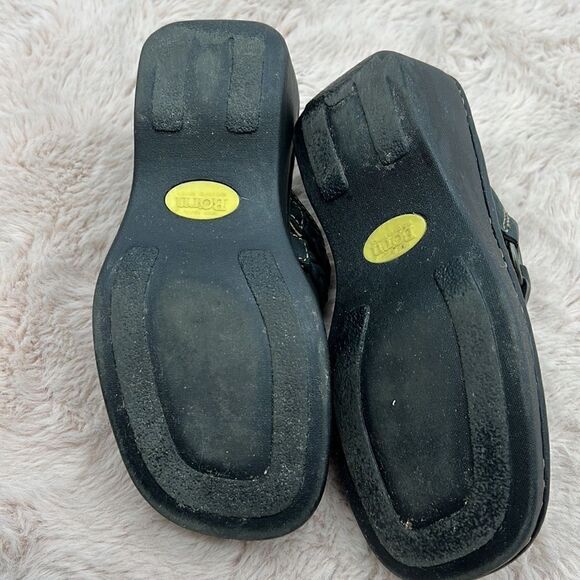 Born
black braided strap leather upper clogs size 6 - Picture 4 of 9